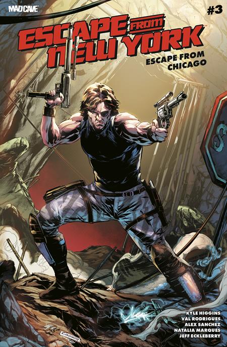 ESCAPE FROM NEW YORK ESCAPE FROM CHICAGO #3 (CVR B CAANAN WHITE VAR) - PREORDER