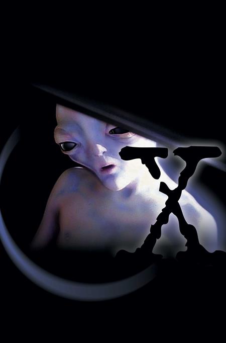 X FILES (2026) #2 (CVR G ALIEN FOIL VIRGIN VAR) - PREORDER